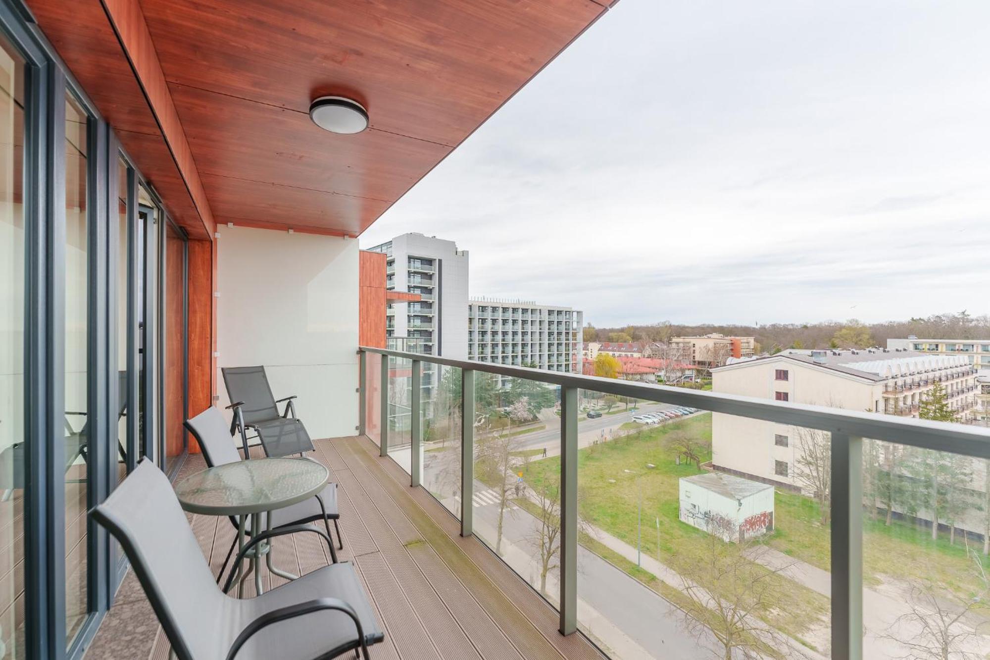 Faro Apartamenty Kasprowicza 20 Basen W Cenie Schwimmbad Im Preis Колобжег Екстериор снимка